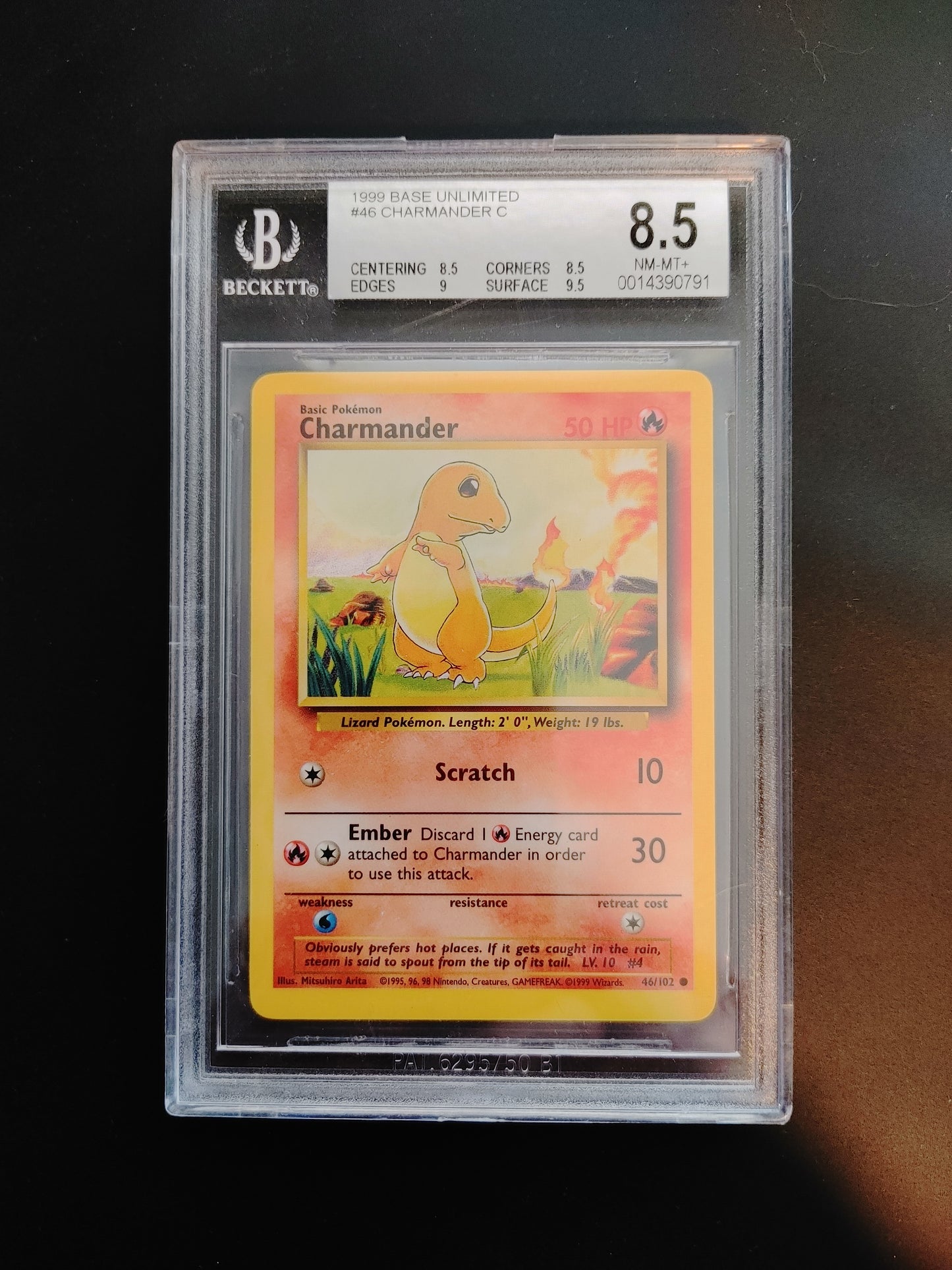[Graded] Beckett 8.5 1999 Unlimited Charmander