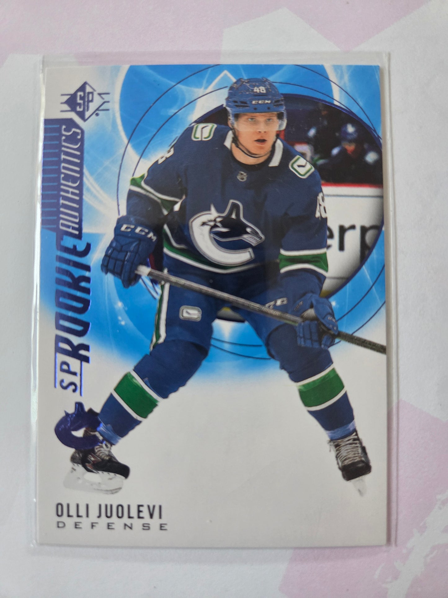 Olli Juolevi SP Hockey Blue Rookie Authentics #132 [Vancouver Canucks]