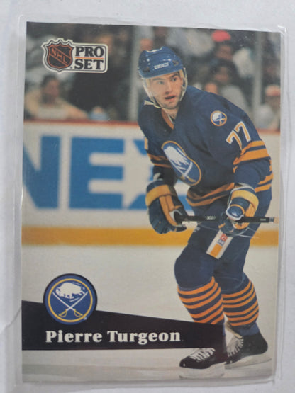 Pierre Turgeon French NHL Pro Set #15 [Buffalo Sabres]
