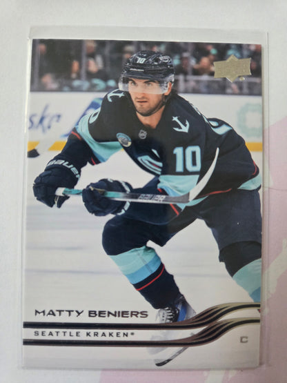 Matty Beniers Upper Deck Series  1 #145 [Seattle Kraken]