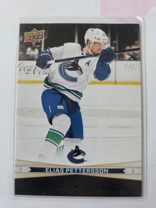 Elias Pettersson/Andrei Kuzmenko Tim Hortons Upper Deck #71 [Vancouver Canucks]