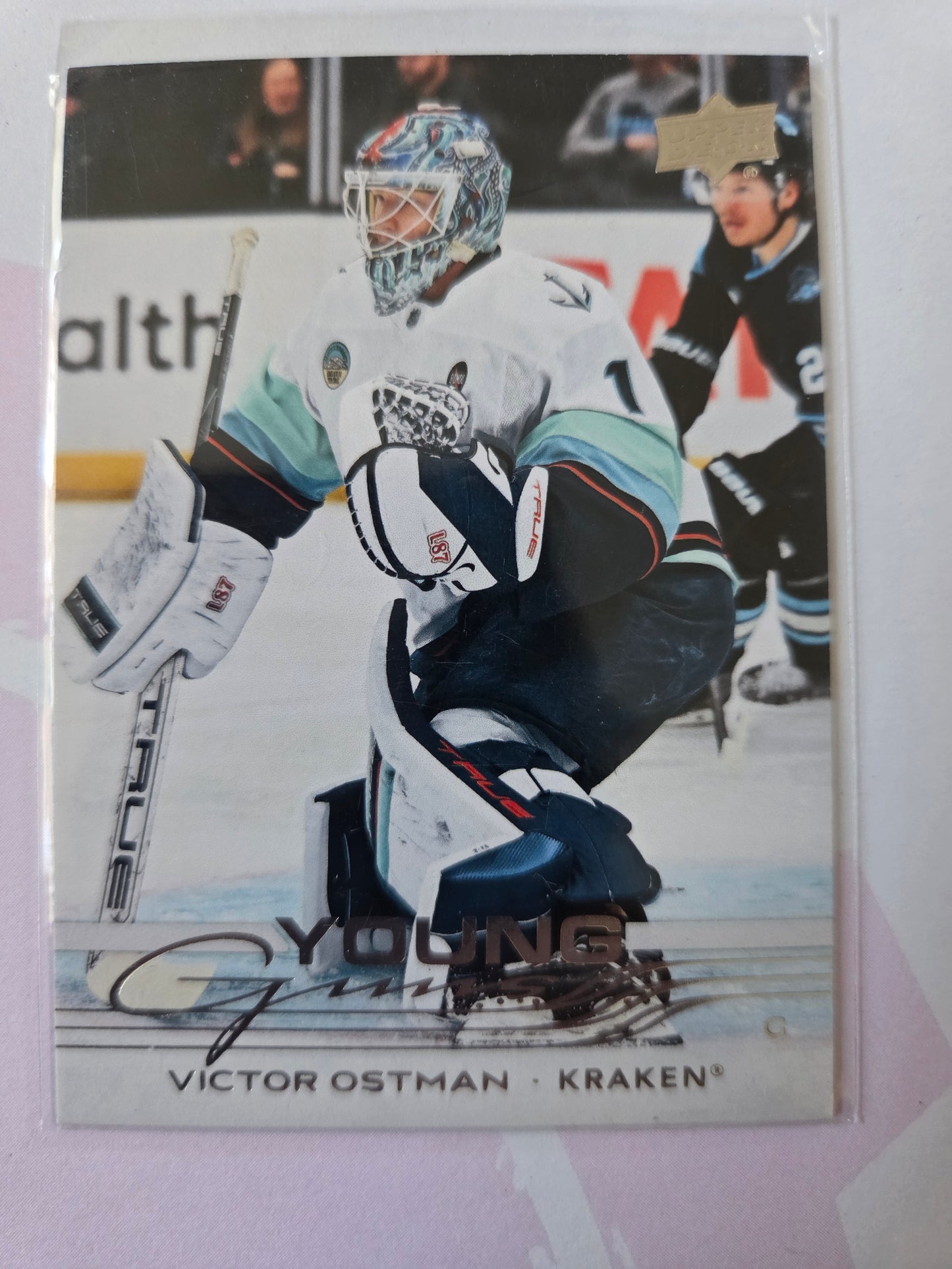 Victor Ostman Upper Deck Series 1 Young Gunns #245 [Seattle Kraken]