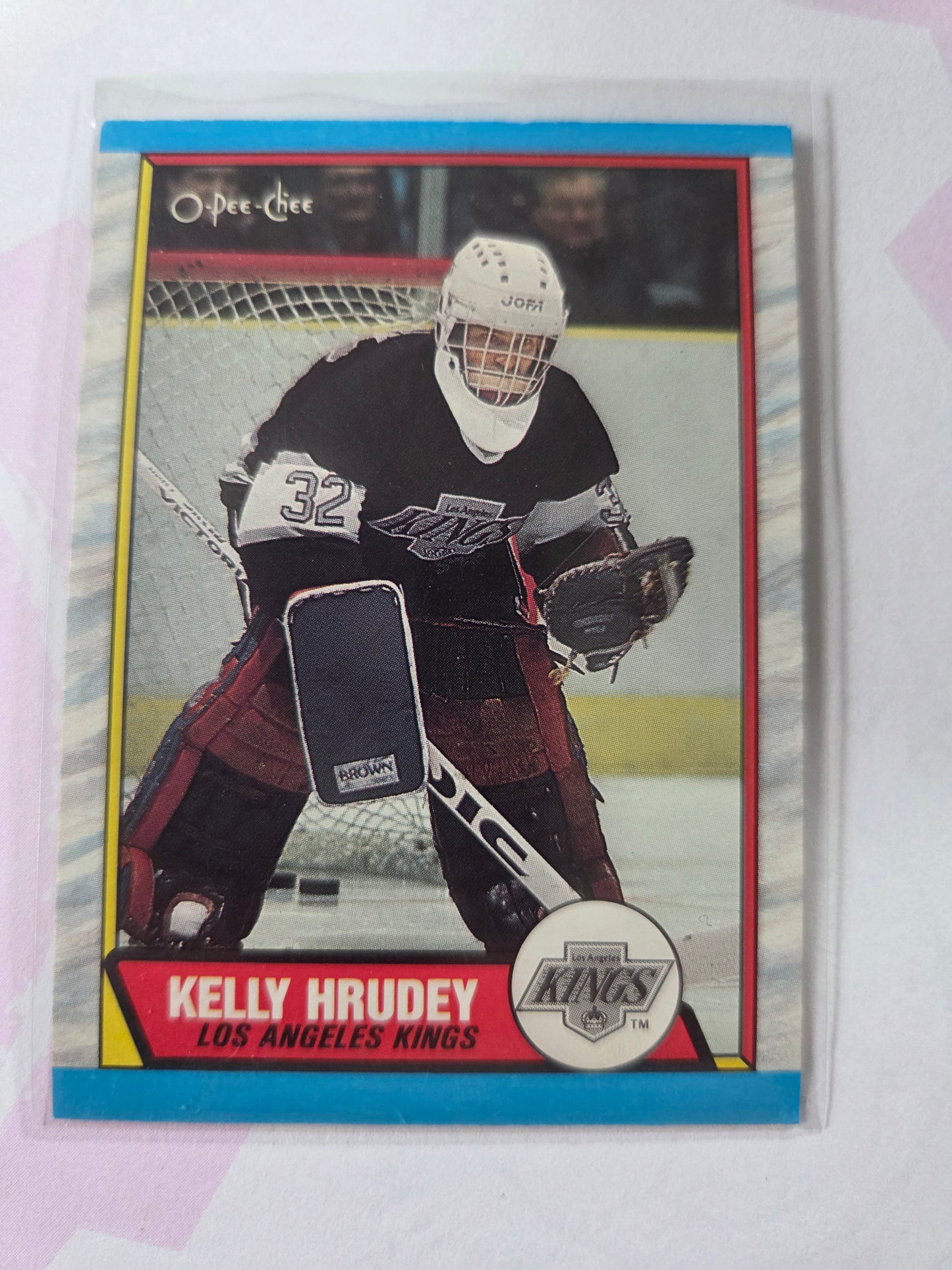 Kelly Hrudey O-Pee-Chee Hockey #166 [Los Angeles Kings]