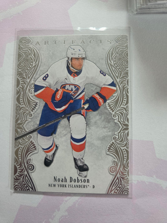 Noah Dobson Upper Deck Artifacts Hockey #68 [New York Islanders]
