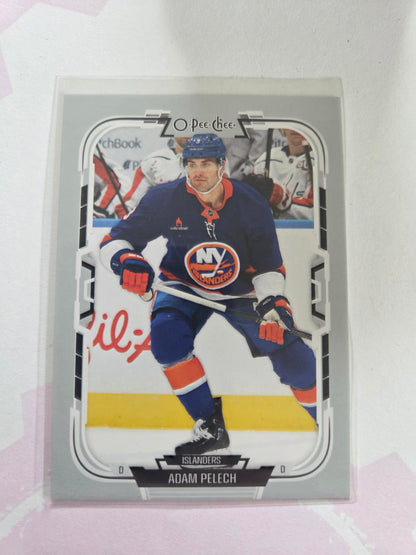 Adam Pelech O-Pee-Chee Hockey #468 [New York Islanders]