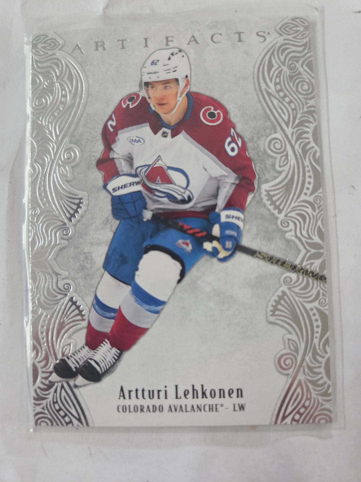 Artturi Lehkonen Upper Deck Artifacts Hockey #82 [Colorado Avalanche]