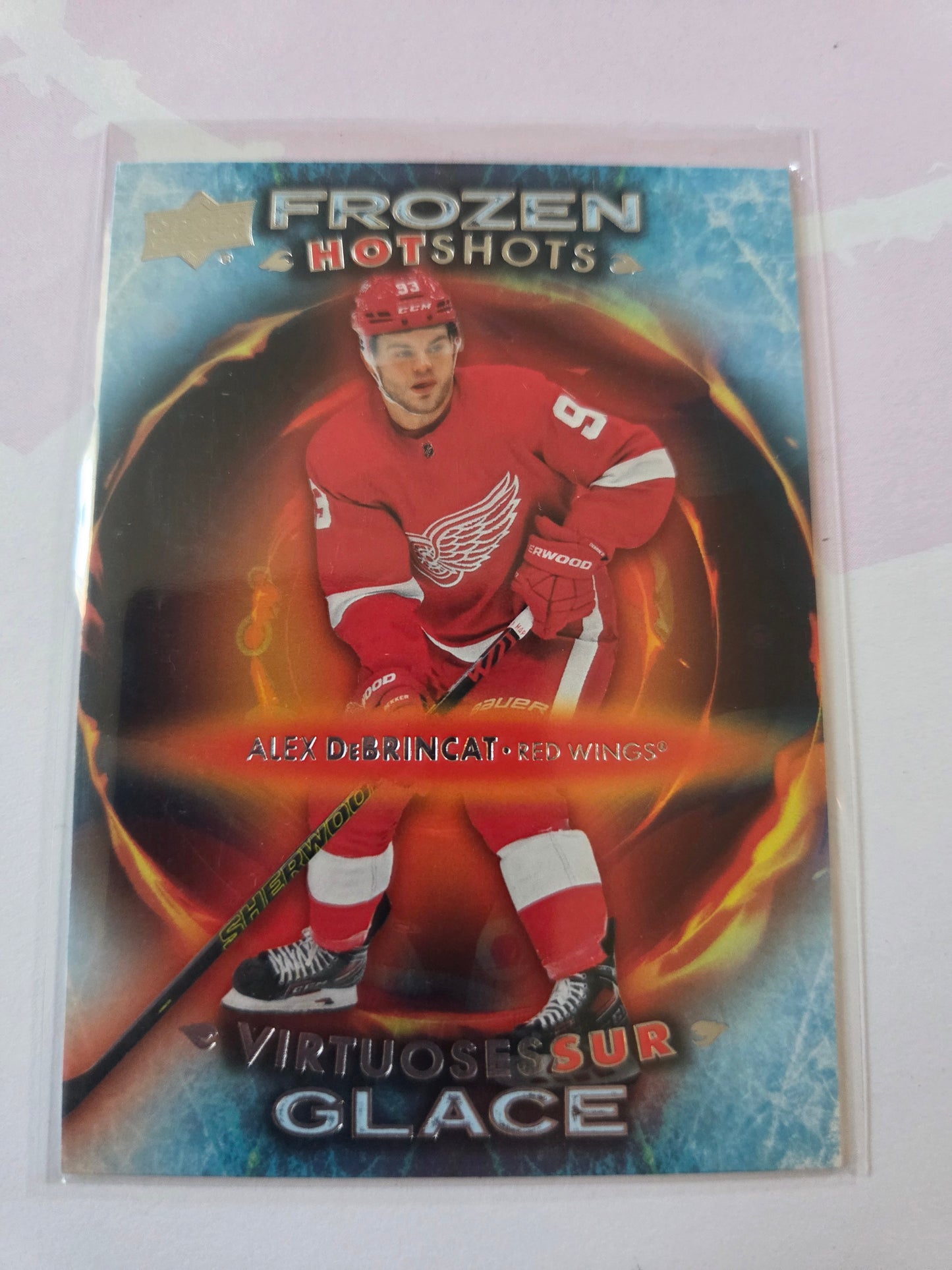Alex DeBrincat Upper Deck Frozen Hot Shots [Detroit Red Wings]