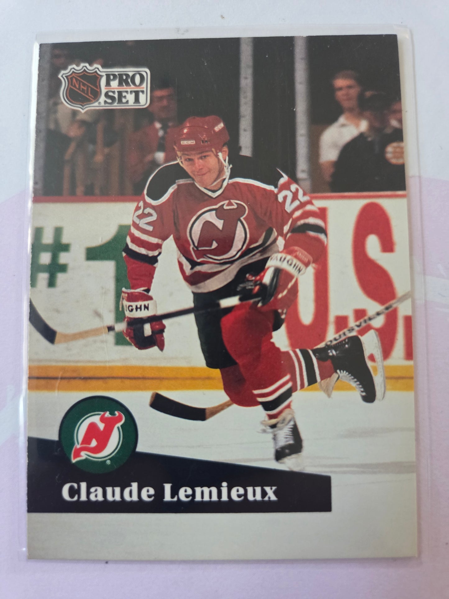Claude Lemieux NHL Pro Set #135 [New Jersey Devils]