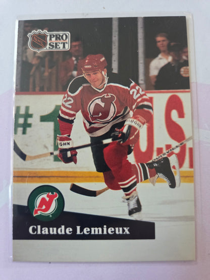 Claude Lemieux NHL Pro Set #135 [New Jersey Devils]