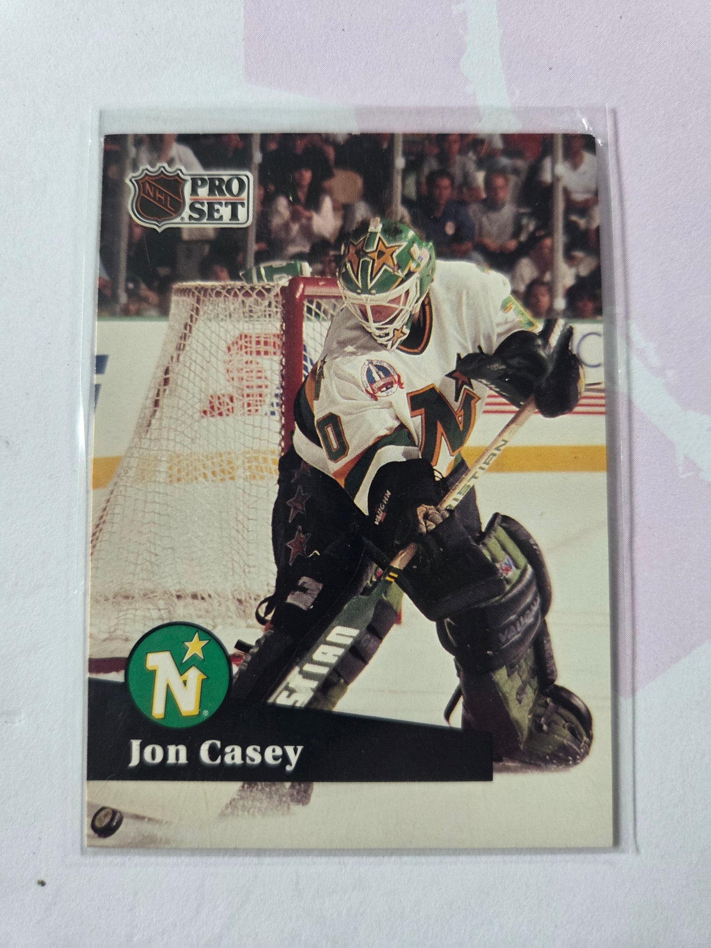 Jon Casey NHL Pro Set #111 [Minnesota North Stars]
