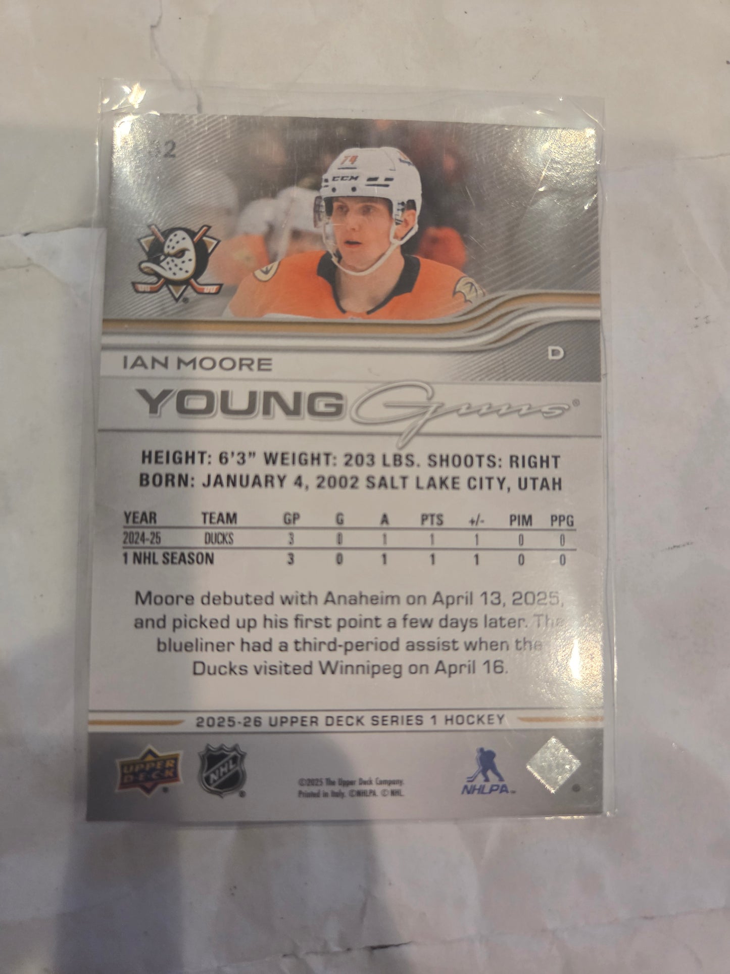 Ian Moore Young Guns Upper Deck Series 1 #232 [Anaheim Ducks]