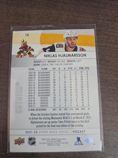 Niklas Hjalmarsson Upper Deck Series 1 #10 [Arizona Phoenix Coyotes]