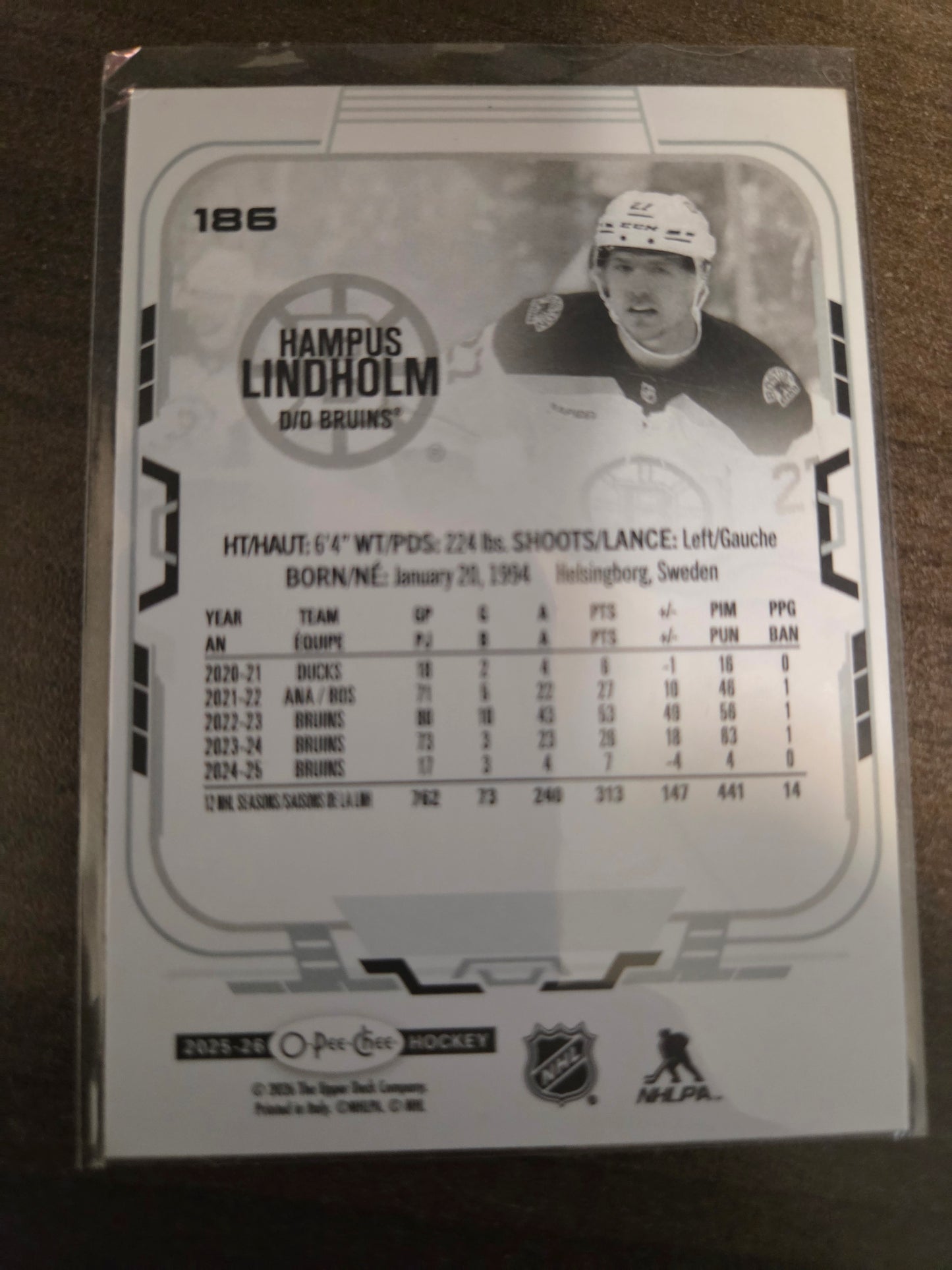 Hampus Lindholm O-Pee-Chee #186 [Boston Bruins]