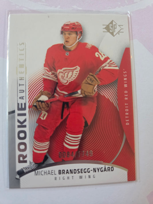 Michael Brandsegg-Nygård SP Hockey Rookie Authentics 0084/1749 #140 [Detroit Red Wings]