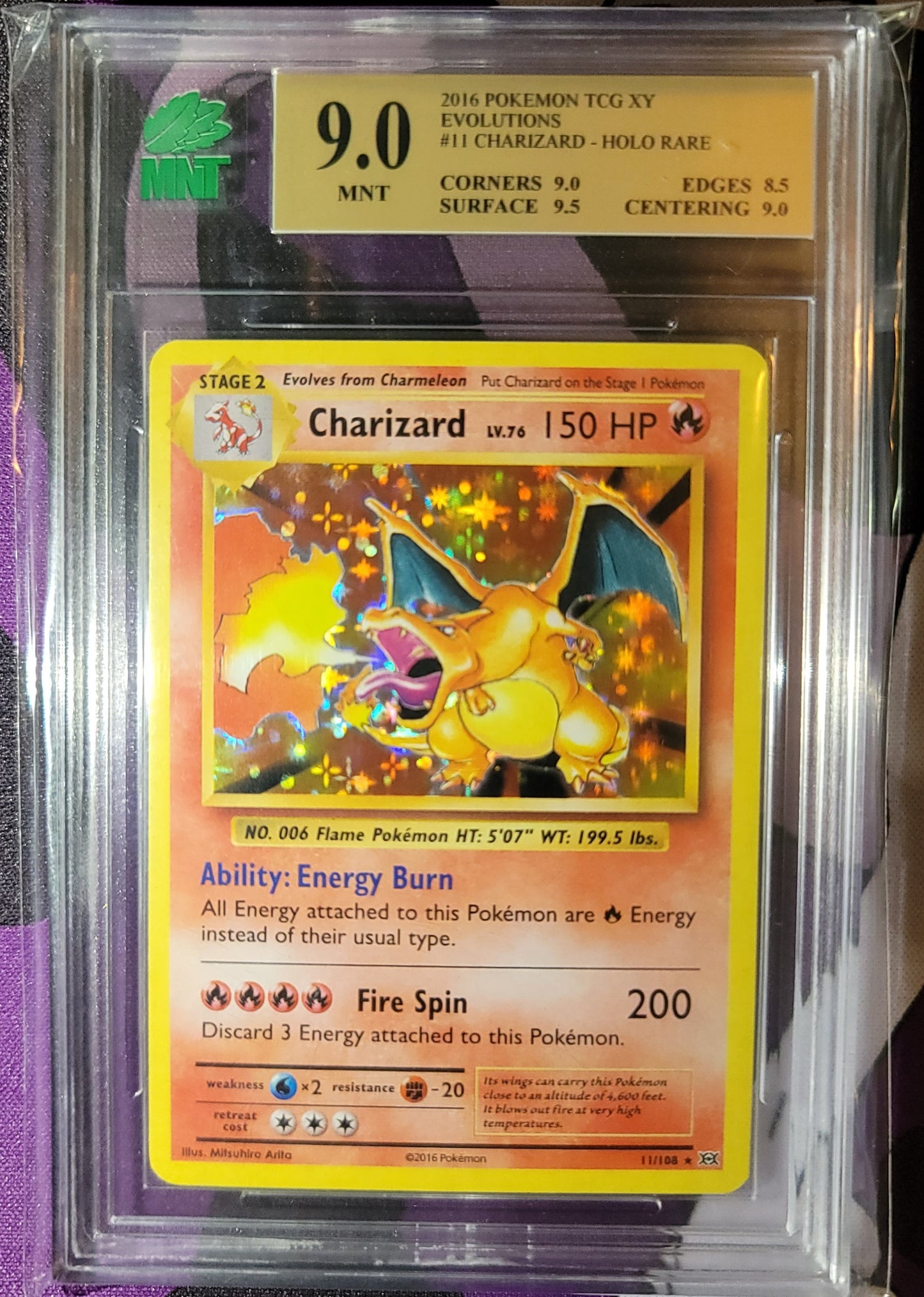 [MNT] 9.0 MNT HOLO CHARIZARD (11/108) [XY: EVOLUTIONS]